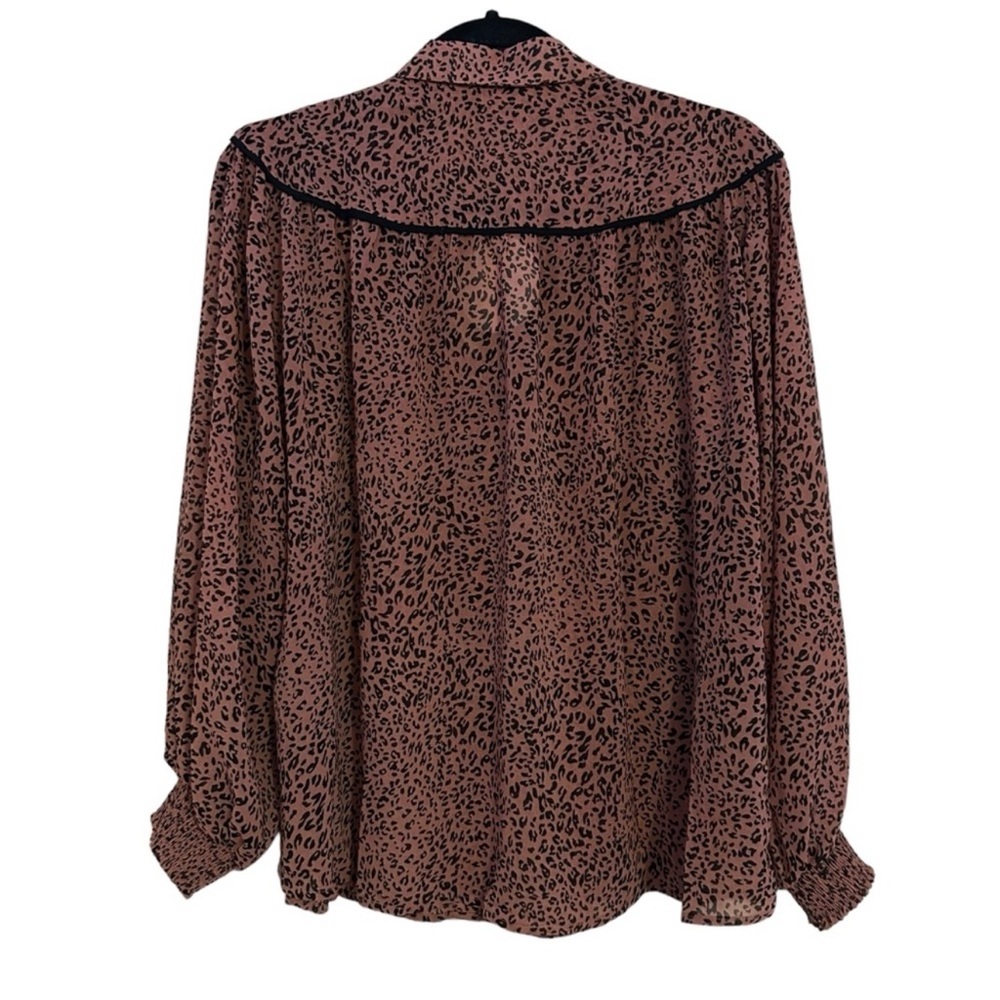 UMGEE Leopard Print Balloon Sleeve Button Down Top L - Picture 2 of 2